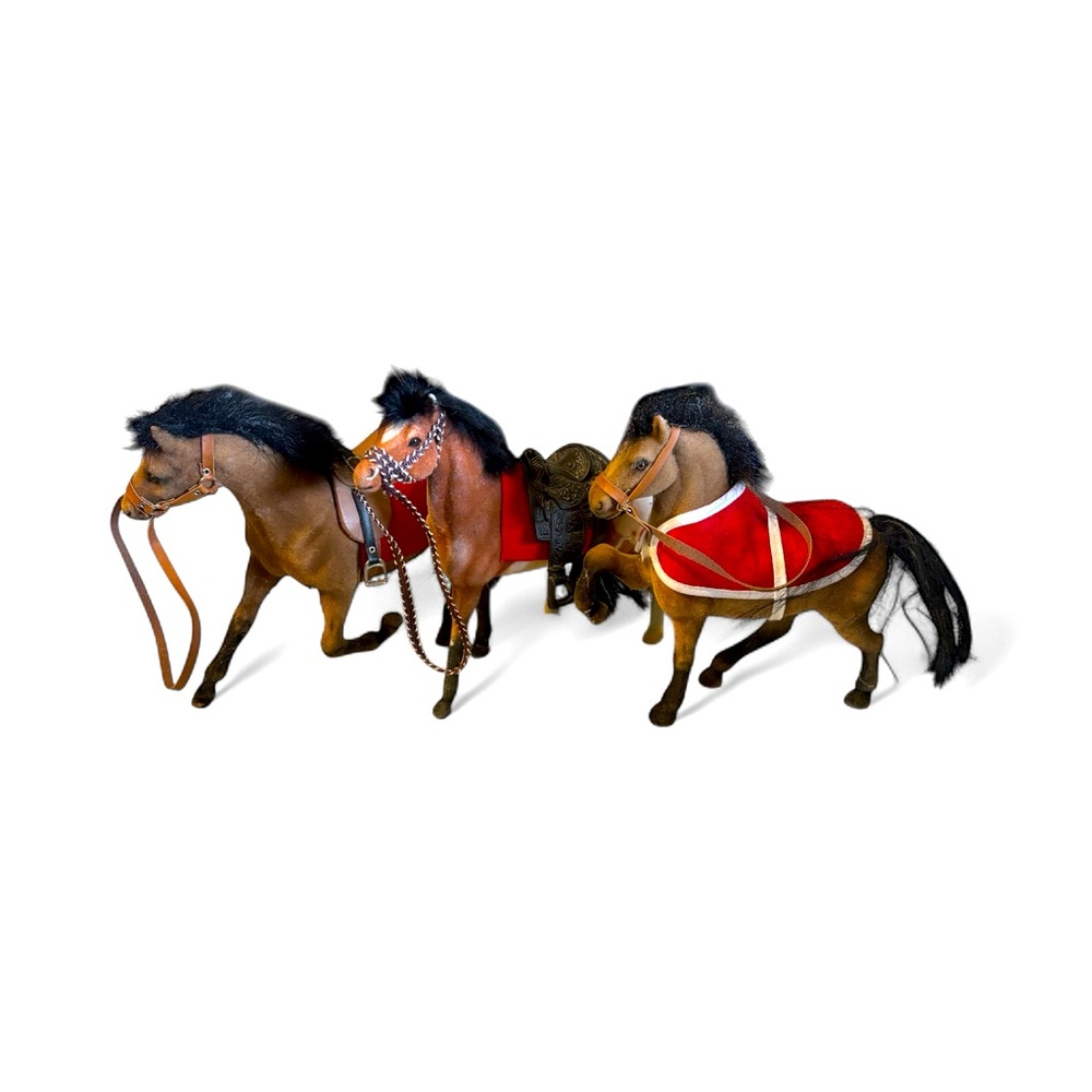 Vintage Flocked Horse Set from 70’s - Set of 3